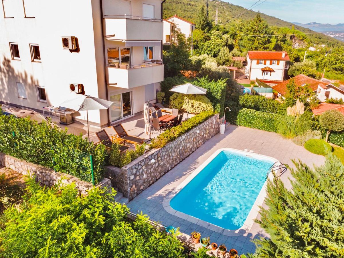 Panoramic Apartment Sea View And Pool Opatija Ičići Kültér fotó